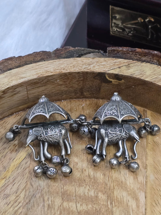 Earrings - elephant chic