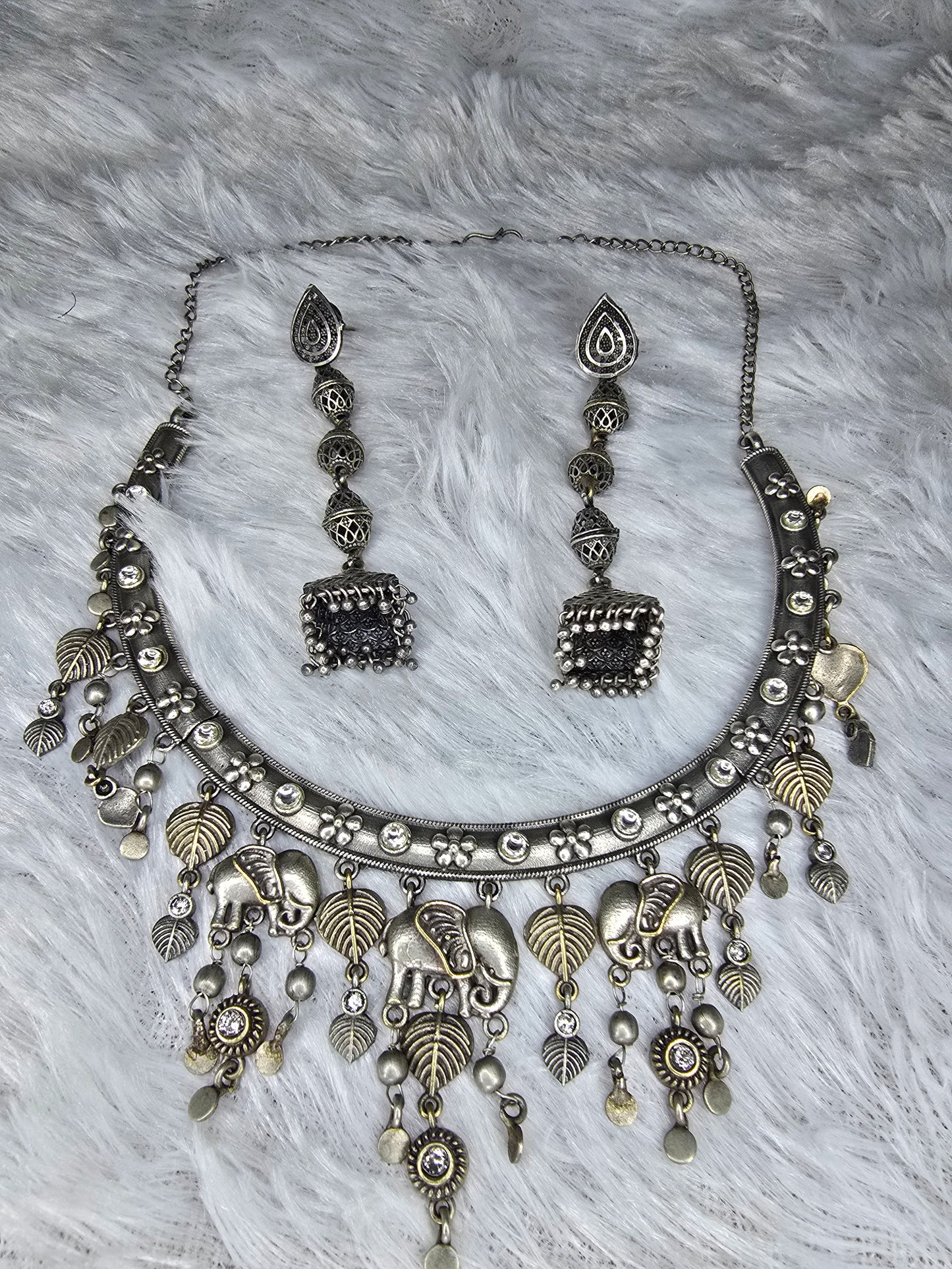 Boho choker