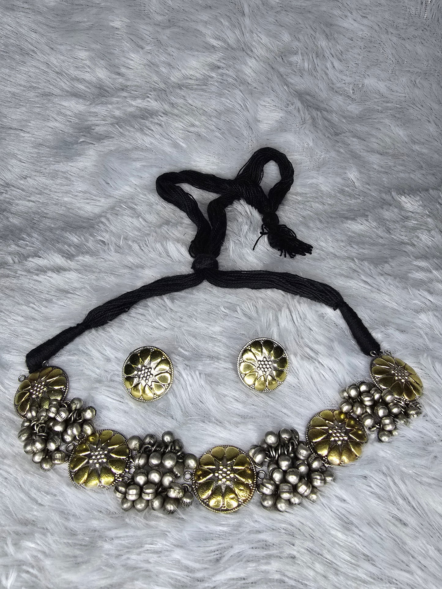 Ghunghroo choker