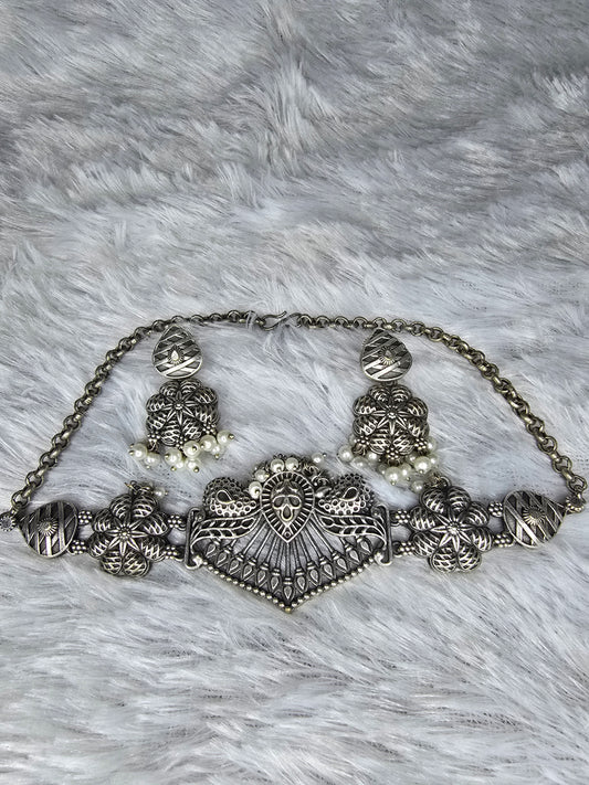 Heritage necklace