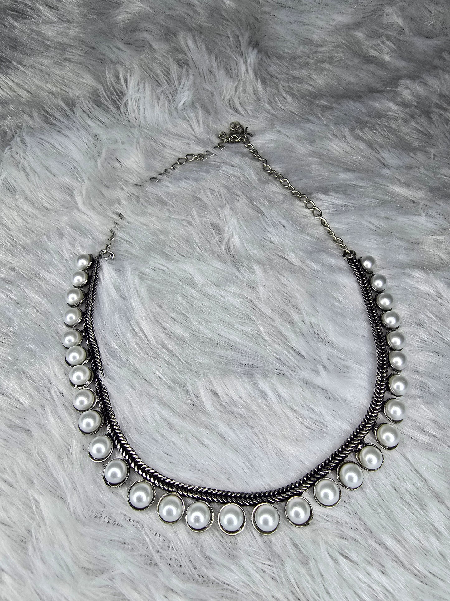 Ivory edge necklace