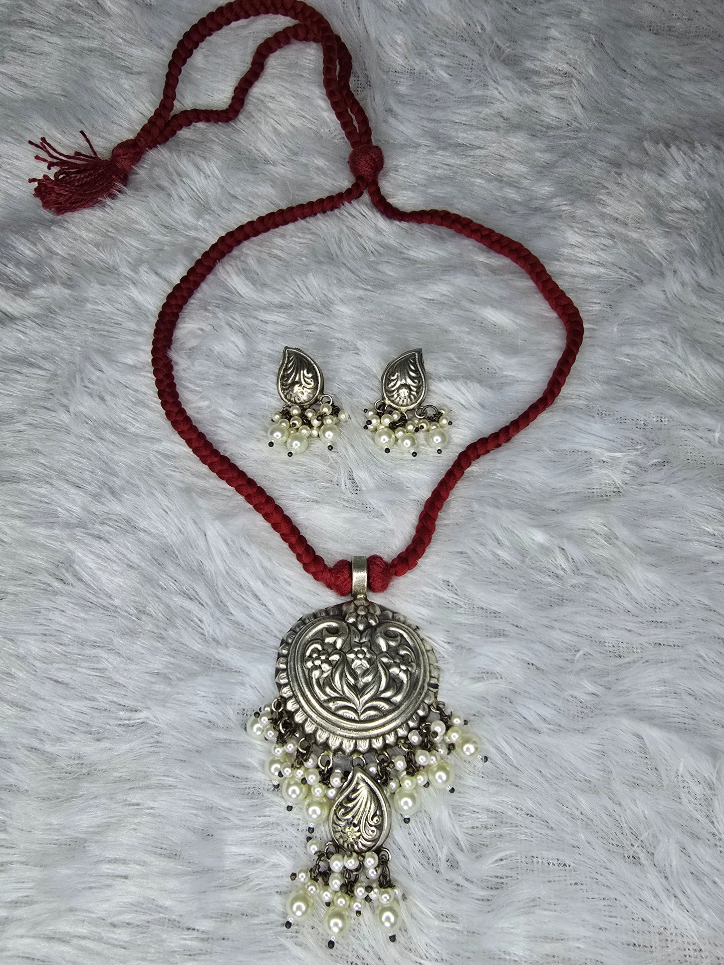 Pushpika necklace